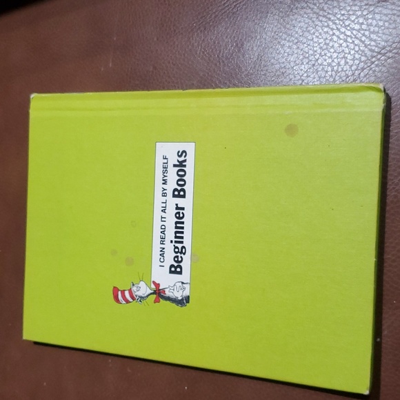 Vintage 1975 Children’s Book The Bear Detectives Stan & Jan Berenstain Hardcover - Picture 4 of 5